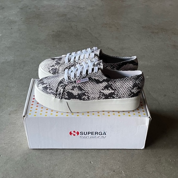 Superga 2790 Snakeskin Pattern Platform Italian Luxury Sneakers/Shoes 10 Womens - Picture 1 of 6